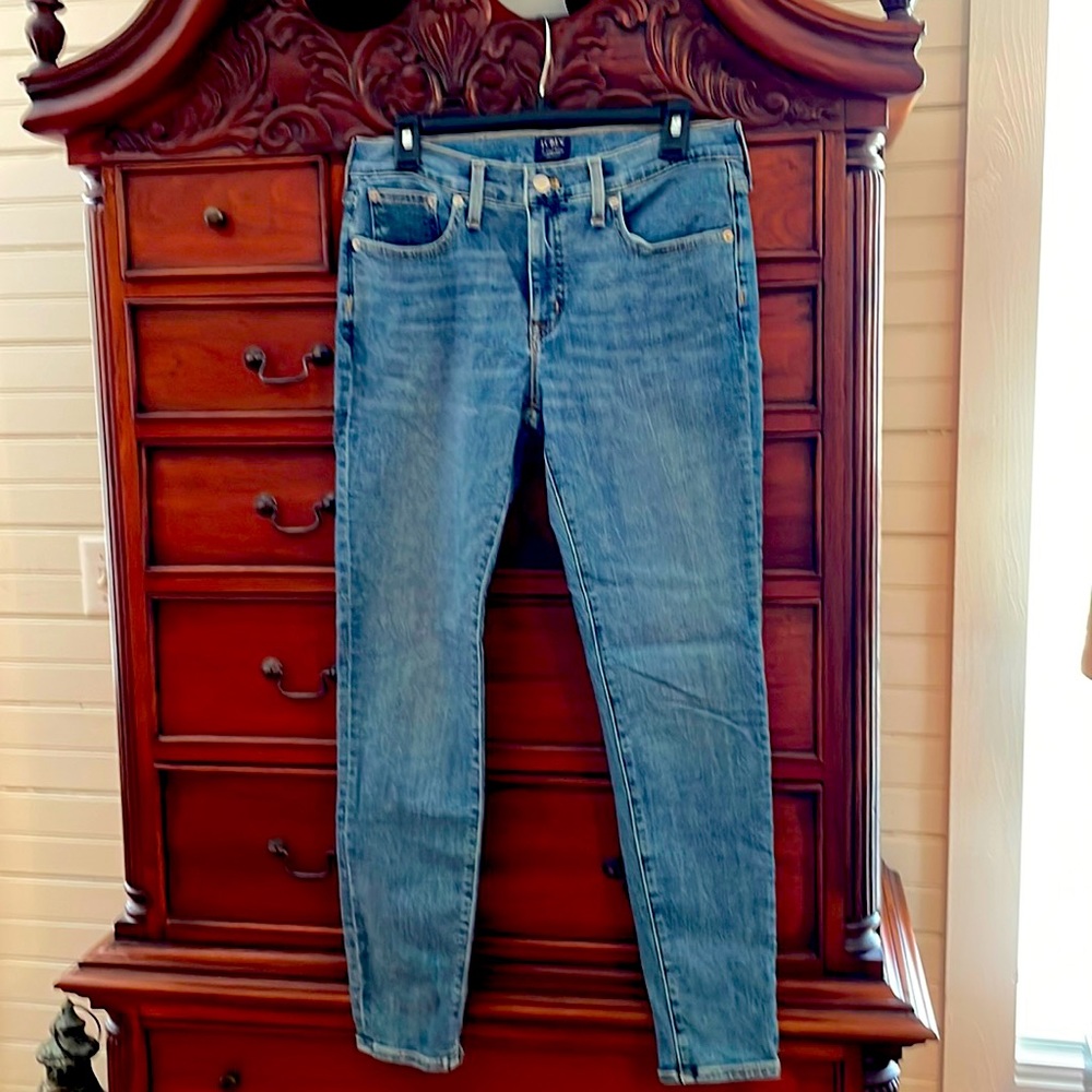 J crew mid rise skinny jean